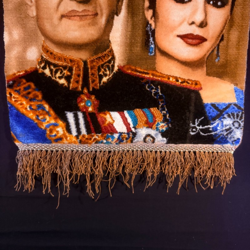 Oriental Rug Shah & Empress Pictorial Size 2x1 Hand Knotted Silk w/Hangers gallery