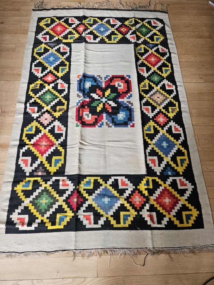 Navajo Rug 7ft × 4ft 5 1/2 1974