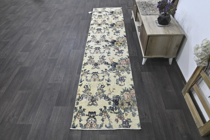 Vintage Turkish Runner Rug 2x9ft BEIGE Handmade Anatolian Oushak Hallway Wool gallery