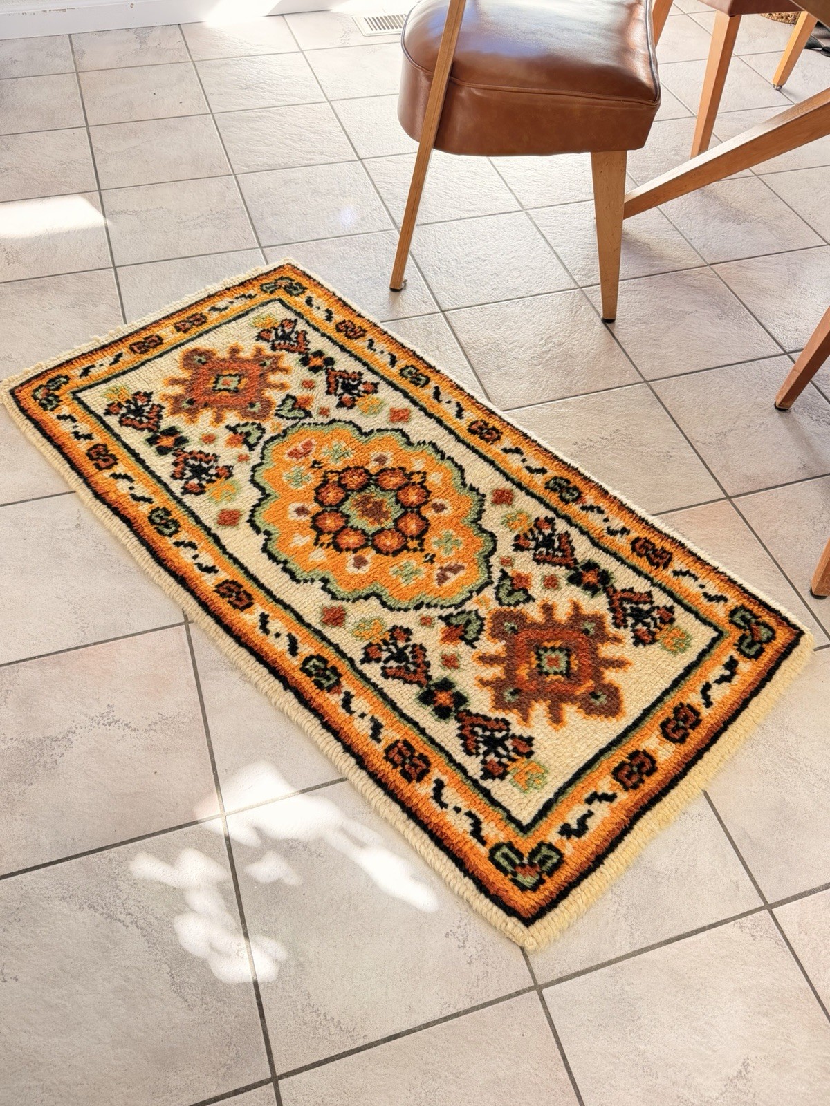 Vintage Scandinavian Rya Wool Rug 1960s/1970s (2’ 2” x 4’ 2”) gallery