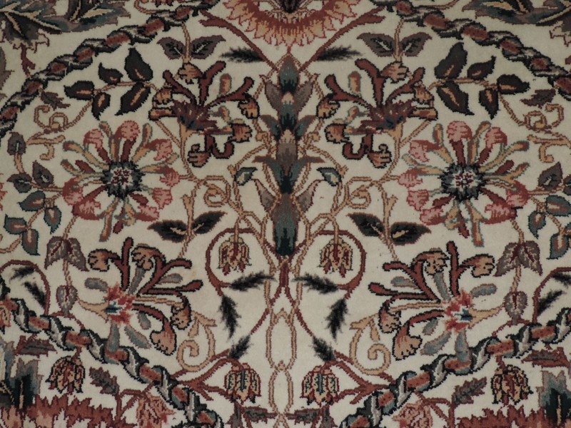 9x13ft. Handmade Floral Design Wool Room Size Rug gallery