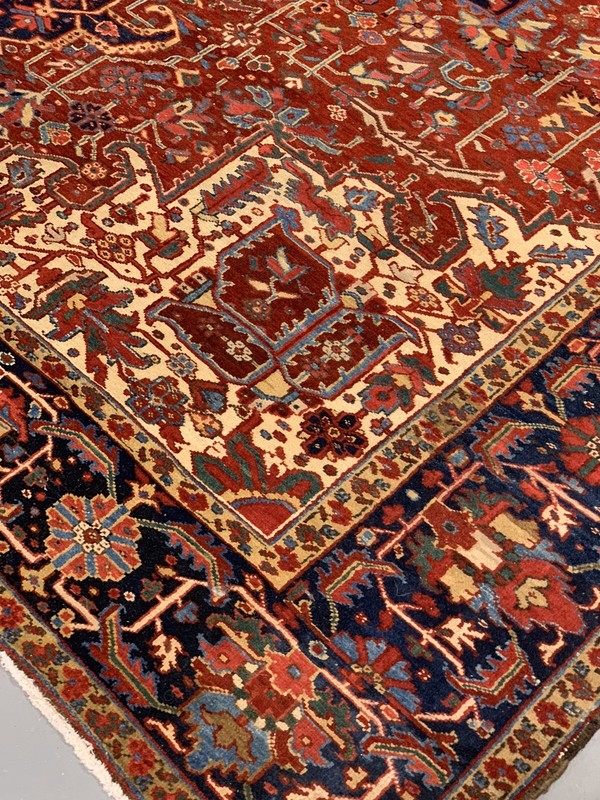 Circa 1920 TRIBAL VINTAGE ANTIQUE AMERICAN HERIZ 10.2x12.2 ESTATE RUG gallery