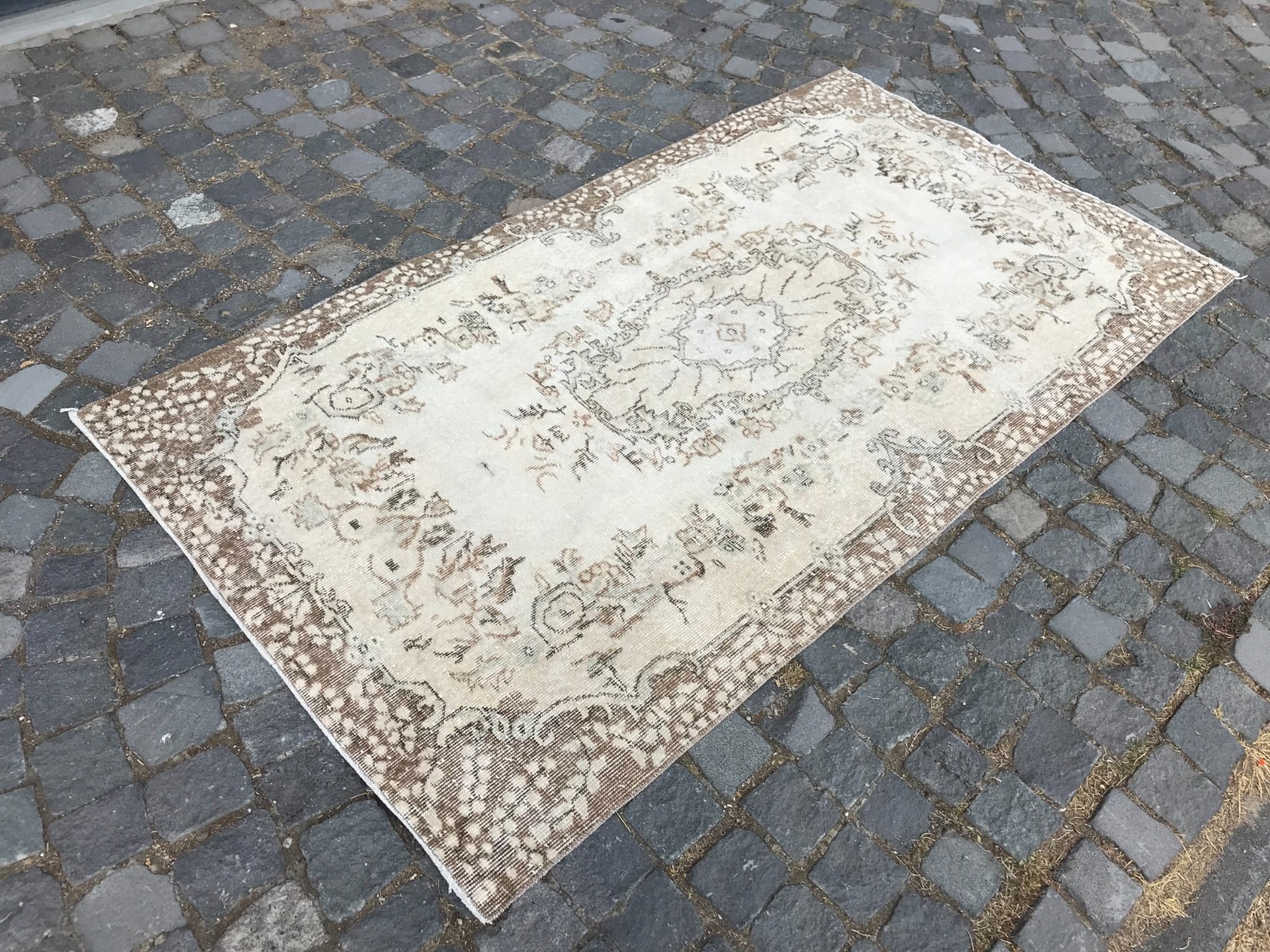 Home Decor Rug, Turkish Vintage Rug, Boho Decor Rug, Oushak Rug, 3,6 x 6,7 ft gallery