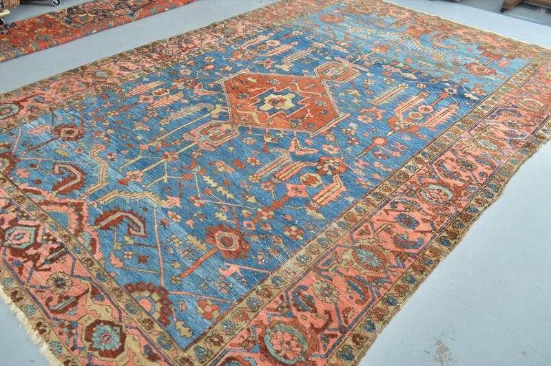 FABULOUS ANTIQUE SERAPI UNIQUE SKYBLUE RUG 1880’S NATURAL COLOURS gallery