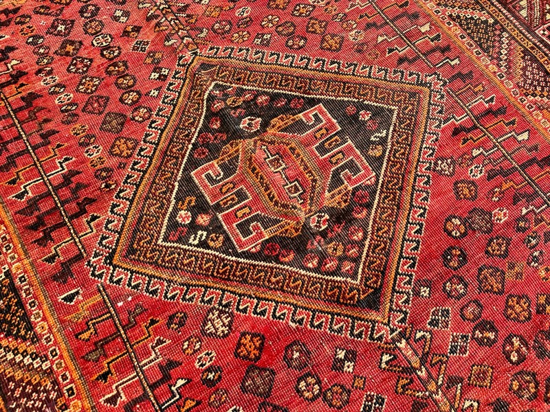 164 x 243 COLLECTORS ITEM Antique Stunning Natural Vegetable Dye Vase Tribal Rug gallery