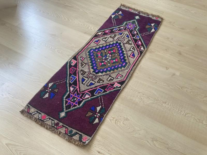 Purple rug, Turkish rug, Vintage Rug, Small rug, Wool rug, Doormat, 1.3 x 3.7 ft gallery