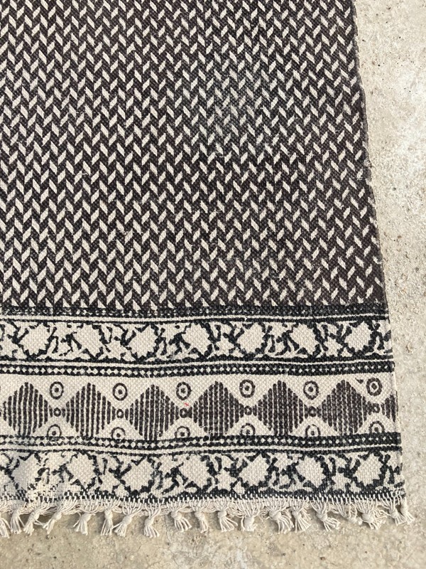 Vintage Handmade Pakistan Geometric Wool Kilim Rug 201x150 cm gallery