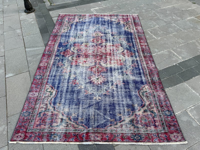 Vintage Oushak Rug 5.5x8.5 Ft Blue Turkish Wool Distressed Medallion Rug gallery