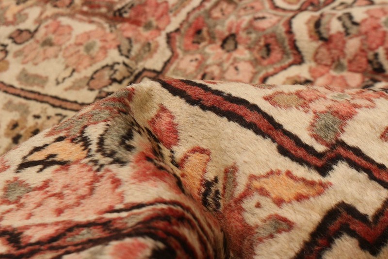 Traditional Vintage Hand-Knotted Oriental Carpet 4'9" x 6'8" Wool Area Rug gallery