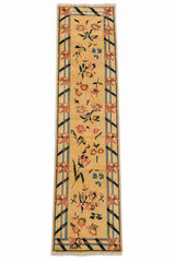 Vintage Turkish Runner | 2’6″ x 9’2″ | 1960s Floral Design in Soft Pastels