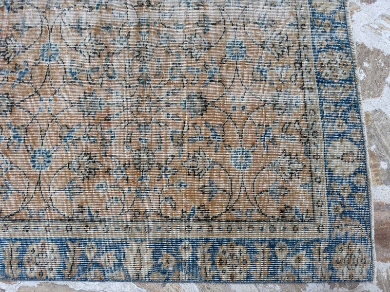 5x8 Room Size Turkish Rug – Pale Orange and Blue Tones – Hand-Knotted Vintage gallery