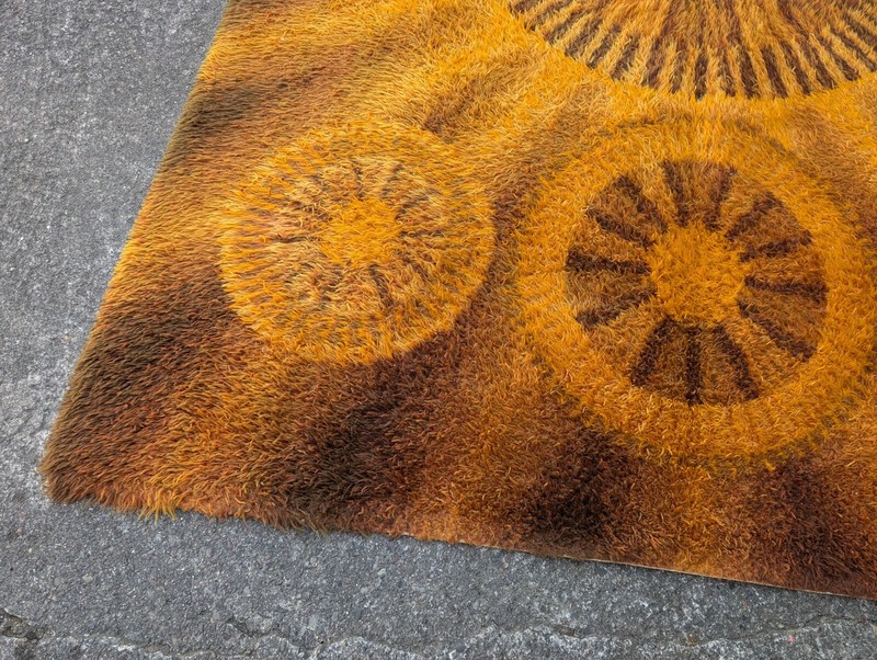 Space Age Design 60s 70s Shag Rug Carpet, Mid Century Op Art, 200 x 290 gallery
