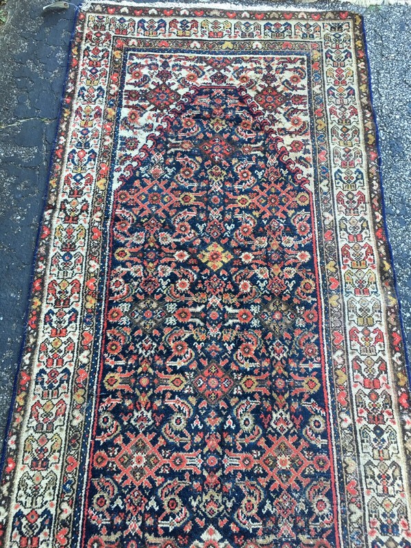 3x16 Antique Malayar Rug. Hand Knotted. gallery