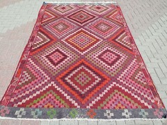 Large Pink Vintage Turkish Carpet, Handmade Geometric Wool Kelim Rug 72″x115″