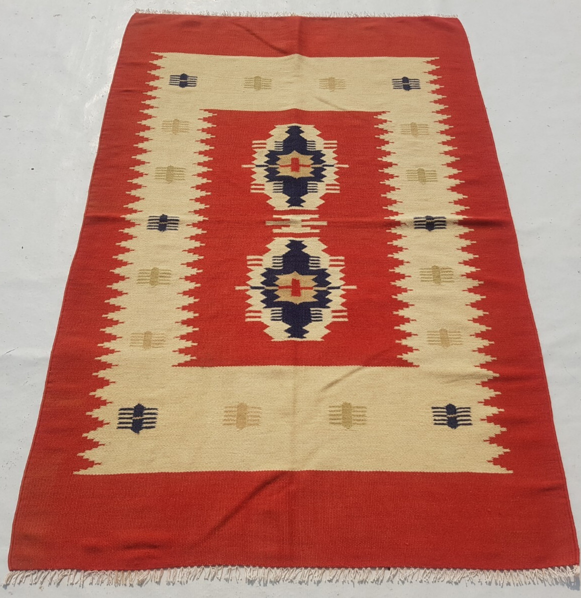 Vintage Traditional Handcrafted Turkish Kilim Rug for Home Décor 177x117 cm gallery