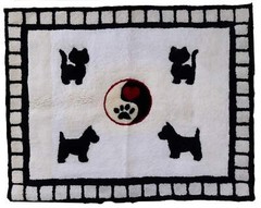 Handmade contemporary ORA French hooked rug 3′ x 3.7′ (93cm x 115cm), 2021 – 1C8