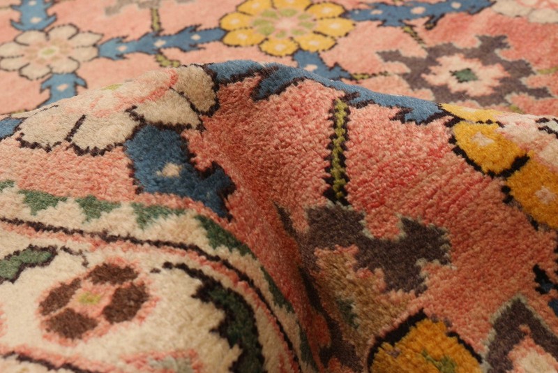 Traditional Vintage Hand-Knotted Carpet 3'2" x 6'9" Wool Area Rug gallery