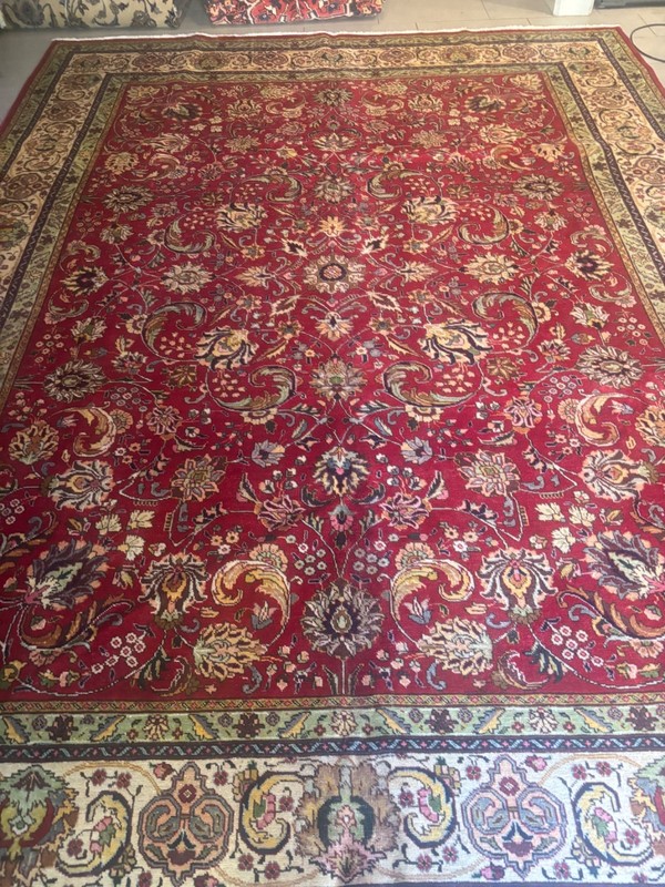 SIMI ANTIQUE. HAND MADE. 13X10 EXCELLENT CONDITION. FULL PILE. gallery
