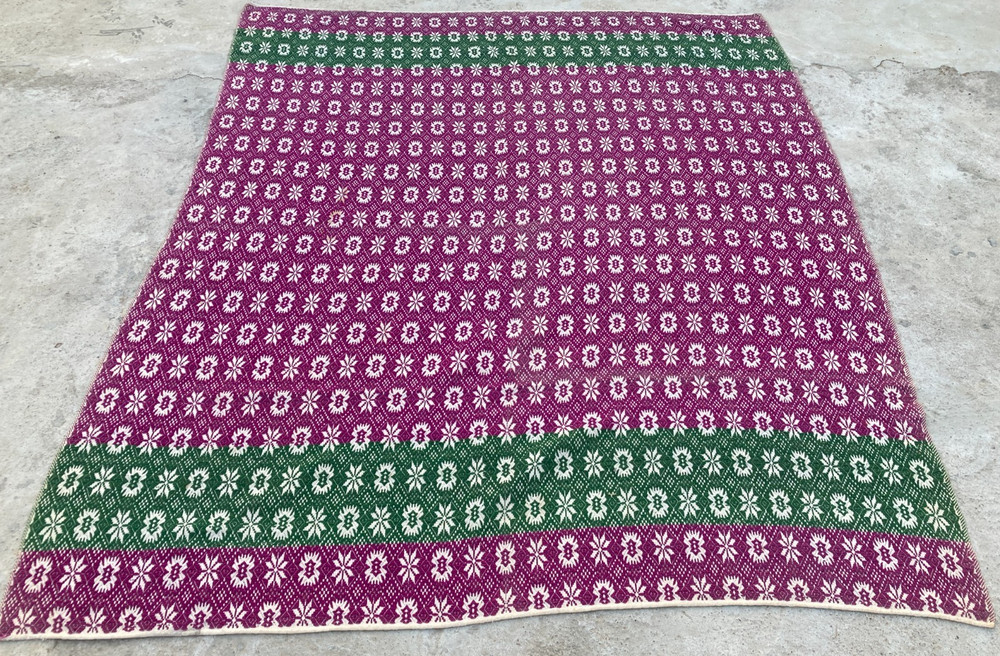 Vintage Handmade Geometric Floral Traditional Wool Flatwave Rug 201x173 cm