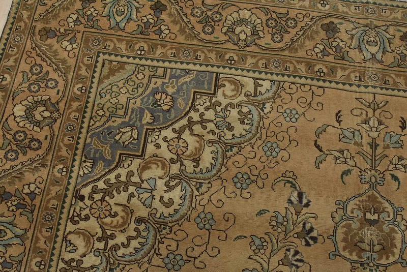 Vintage Oriental Rug 9’8” x 13’2” Pink Distressed Wool Hand-Knotted Carpet gallery