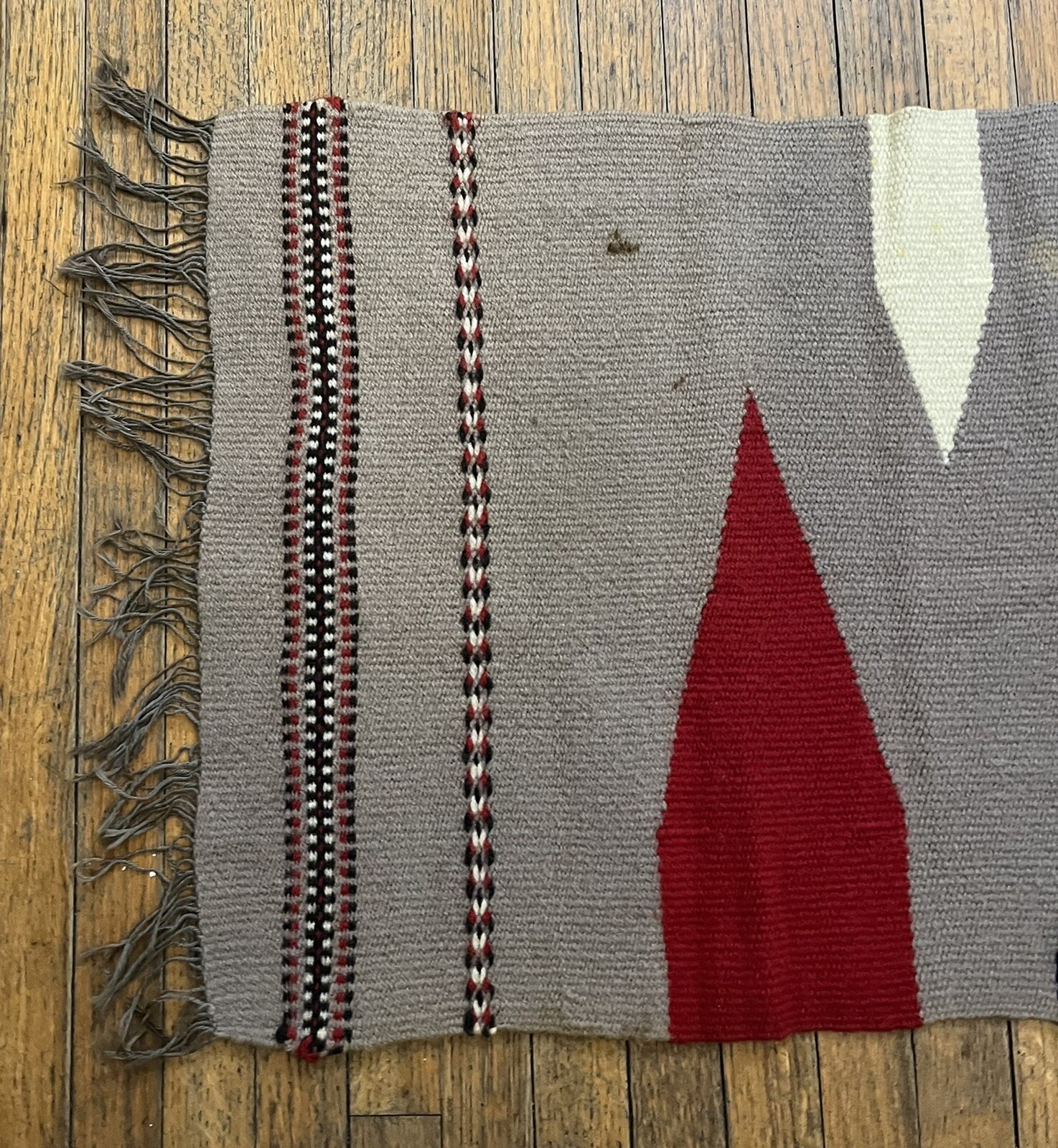 Native American Southwest Style Rug Wall Decor, Light Purple/Red, 25" X 15.5" gallery