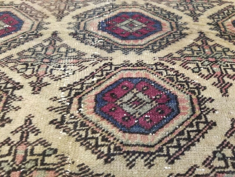 Beautiful Vintage 1950-1960s Wool Pile Sage Green Bunyan Runner Rug 2’2”x 7’8” gallery