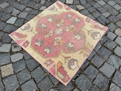 Turkish rug, Vintage rug, Handmade rug, Area rug, Wool rug, Carpet 2,5 x 2,5 ft