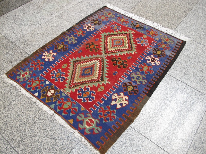Vintage Turkish Kilim Rug 4x5 ft 1970s Anatolian Nomadic Farmhouse Handwoven gallery