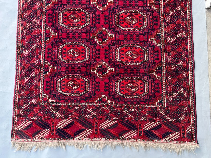 COLLECTORS' PIECE Antique Above 100 Years Old Sarouq Tekke Turkman Carpet gallery