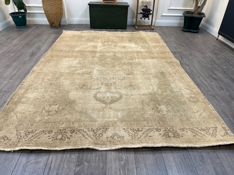 Persian Area Rug, Bedroom Rug, Antique Persian Rug, Vintage Rug, 6.4 x 9.4 ft gallery
