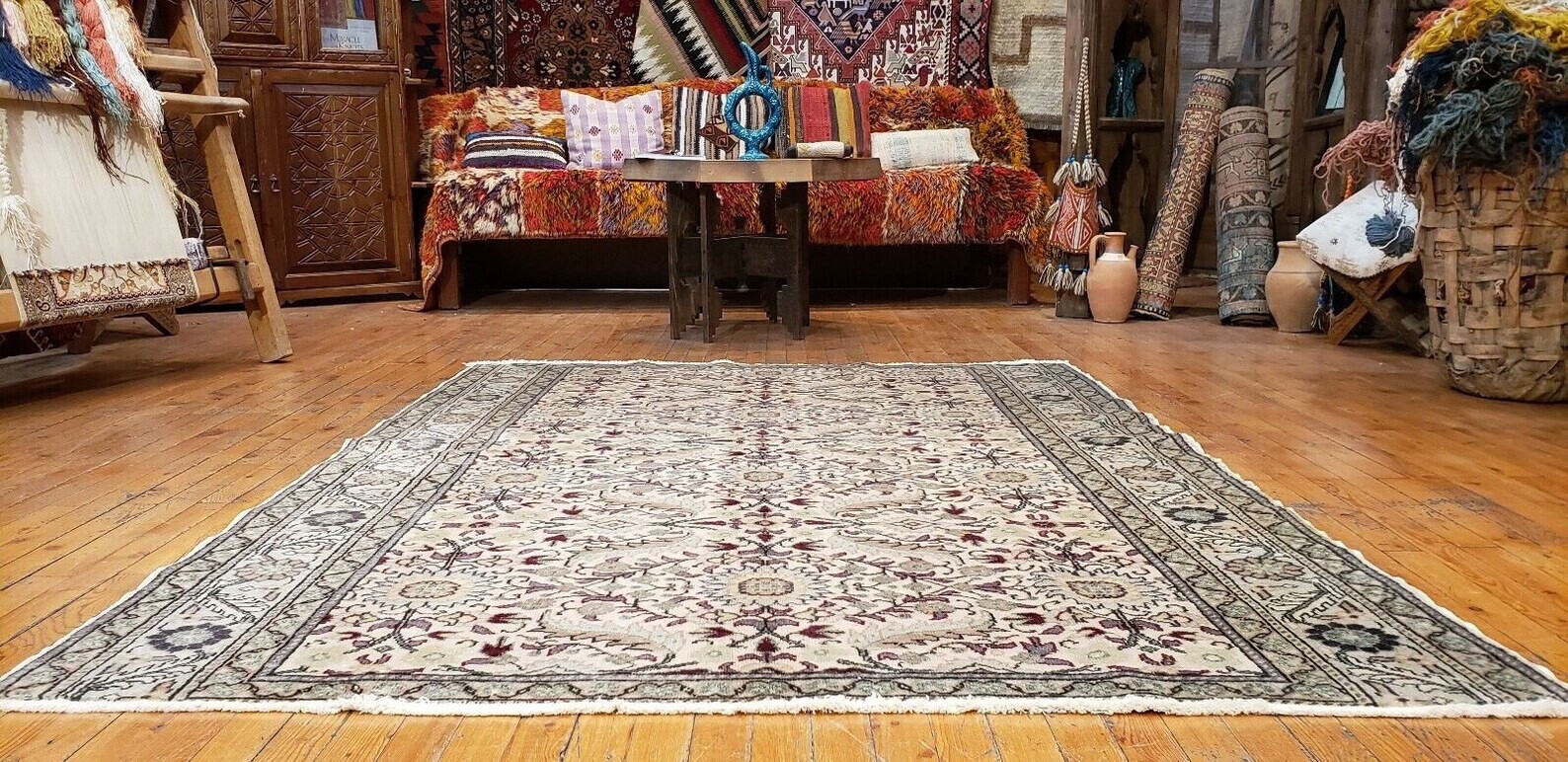Exquisite Antique 1940-1050's Wool Pile Natural Color Bunyan Area Rug 4'8"×6' gallery