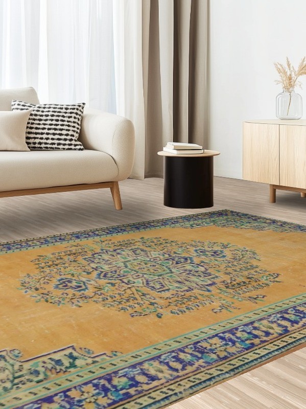 Distressed Anatolian Turkish Area Rug 6x9 Handmade Wool Vintage for Living Room gallery