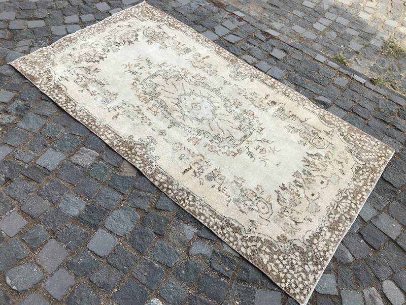 Home Decor Rug, Turkish Vintage Rug, Boho Decor Rug, Oushak Rug, 3,6 x 6,7 ft gallery