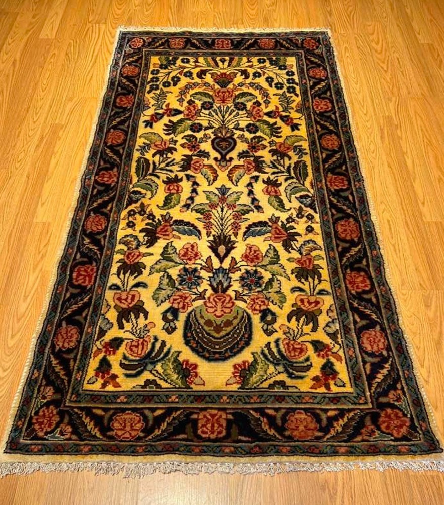 3 x 6 Handmade Fine Quality One Of A Kind Pictorial Rug . Natural Dye Soft Wool