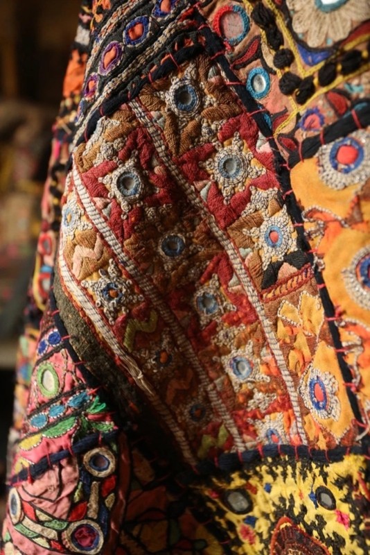 Gorgeous Mid 20th century Indian Banjara Rug/hanging gallery
