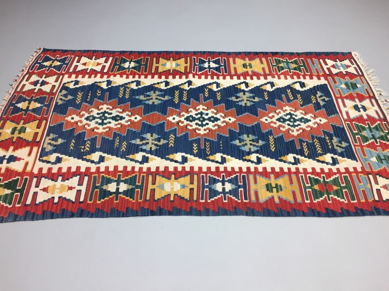 Handmade Turkish Kilim Rug shabby vintage wool country home Kelim 190x116cm gallery