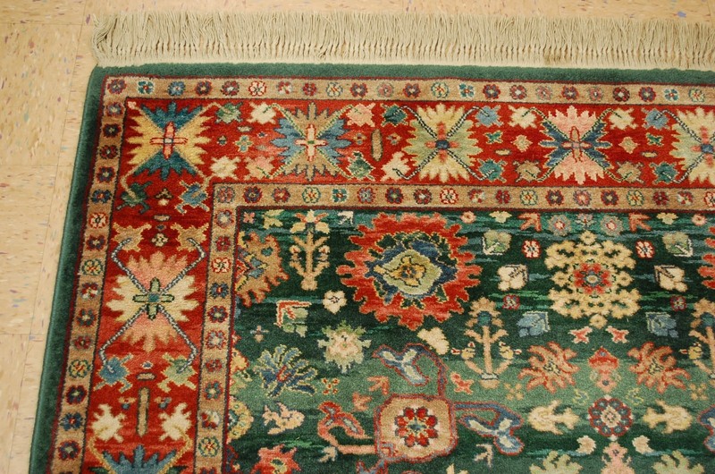 MINT AUTHENTIC AMERICAN KARASTAN KUBA DESIGN RUG 5.9x9 PATTERN # 700/797 gallery