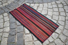 Vintage Caucasian Cicim Kilim 16” x 33” Embroidered Woven Small Cicim Kilim