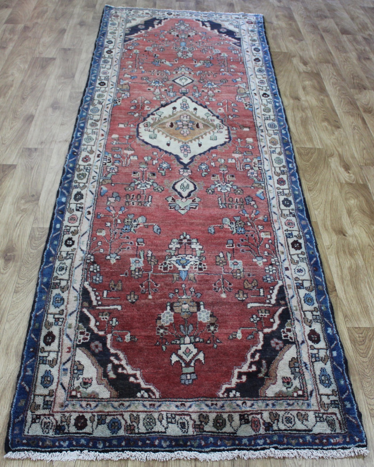 VINTAGE HANDMADE ORIENTAL WOOL RUNNER IN EXCELLENT CONDITION 300 X 95 CM gallery