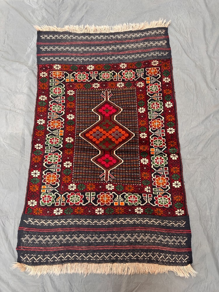 Stunning Vintage Taimani Natural Vegetable Dye Soft Nomad Maldari Nomad Carpet