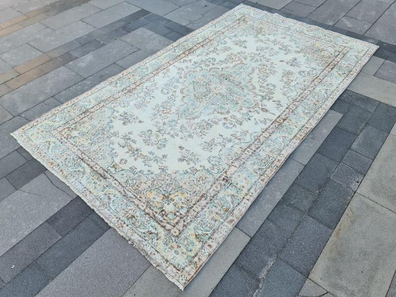 Vintage Turkish Rug 5.05x8.86 ft | Handwoven Wool Carpet | Boho, Rustic Decor gallery