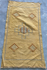 Vintage Traditional Moroccan Handcrafted Kilim Rug for Home Décor 94×52 cm