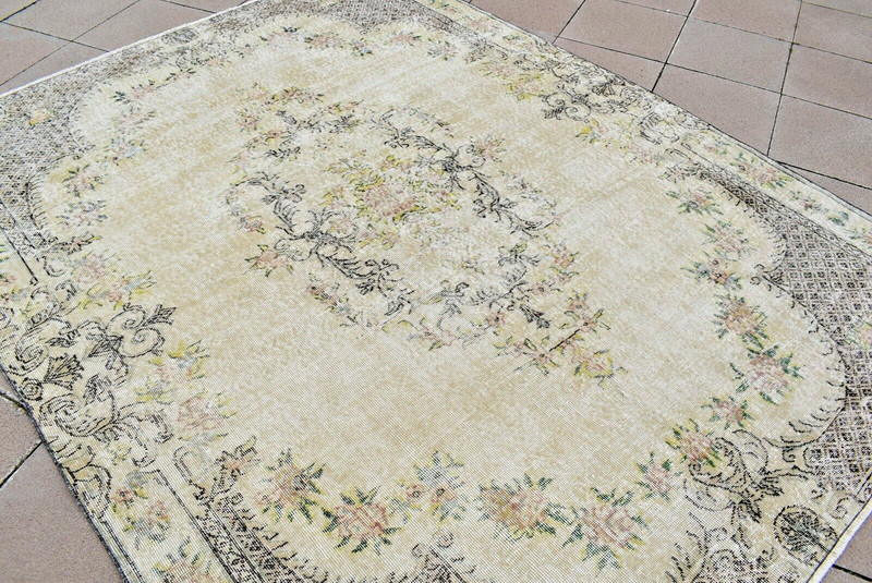 Turkish Rug 6 x 9 ft Vintage Muted Dye Oushak Rug Hand-knotted Rug Wool Pile Rug gallery