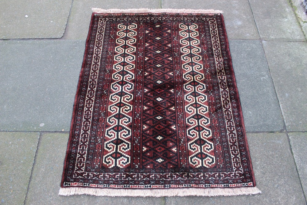 Vintage Hand Made Traditional Rug Oriental Wool Brown Maroon Small Rug 108x85cm