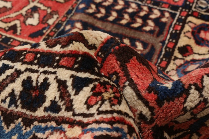 Vintage Red Traditional 5'5" x 7'3" Hand-Knotted Oriental Wool Area Rug gallery