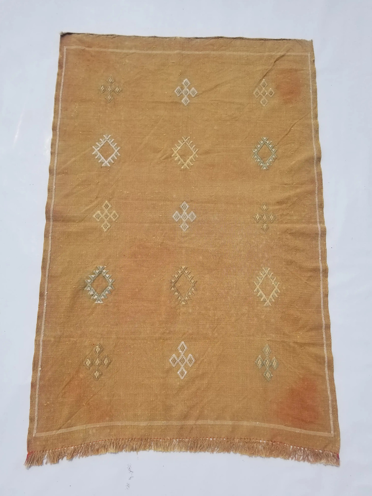 Distressed Vintage Traditional Handmade Moroccan Cactus Kilim 4.4x3.0ft gallery
