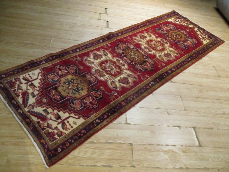 ESTATE 10 FEET RUNNER Circa 1950 VEGETABLE DYE HANDMADE-KNOTTED WOOL RUG H-187 gallery