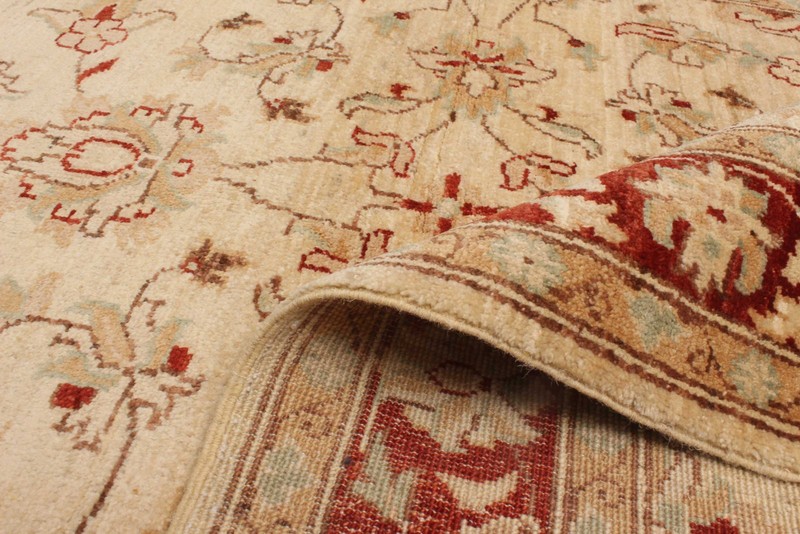 Vintage 4'1" x 5'10" Traditional Hand Knotted Vegetable Dye Wool Area Rug gallery