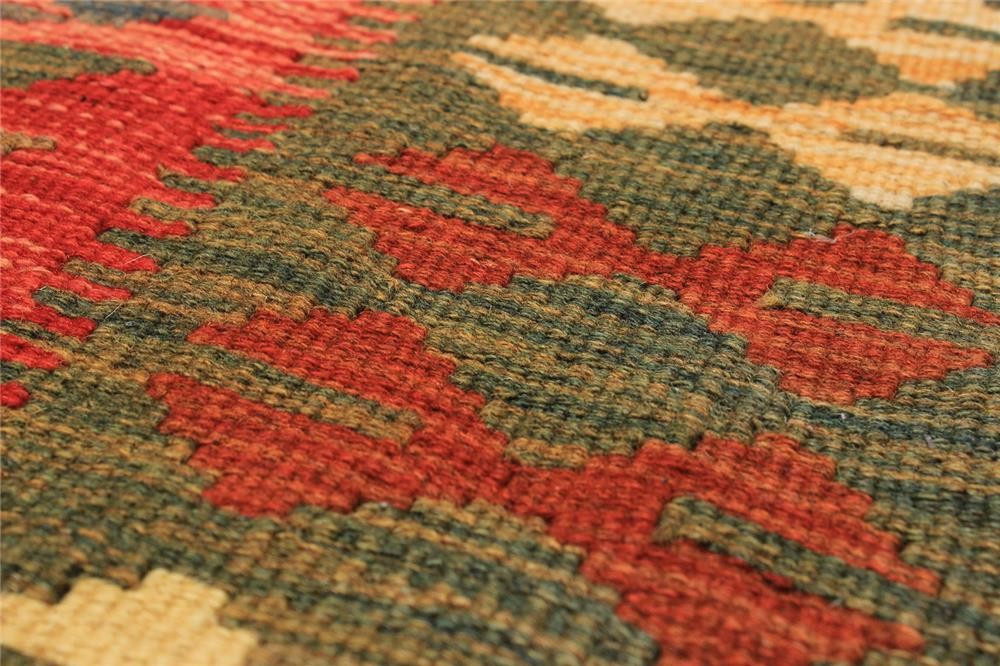 Vintage 5'0" x 8'5" Traditional Wool Hand Woven Oriental Area Rug gallery
