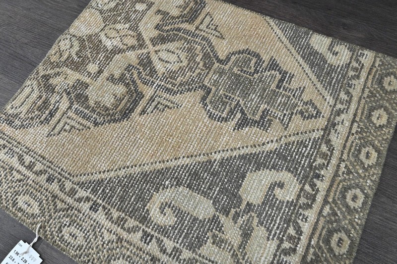 Oushak Turkish Doormat Rug 2x2 BEIGE Anatolian Handmade Vintage Small Kilim Rug gallery
